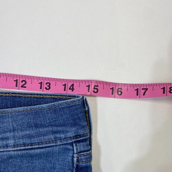 Levi’s Denim Shorts Blue - Size 28 - Picture 7 of 8